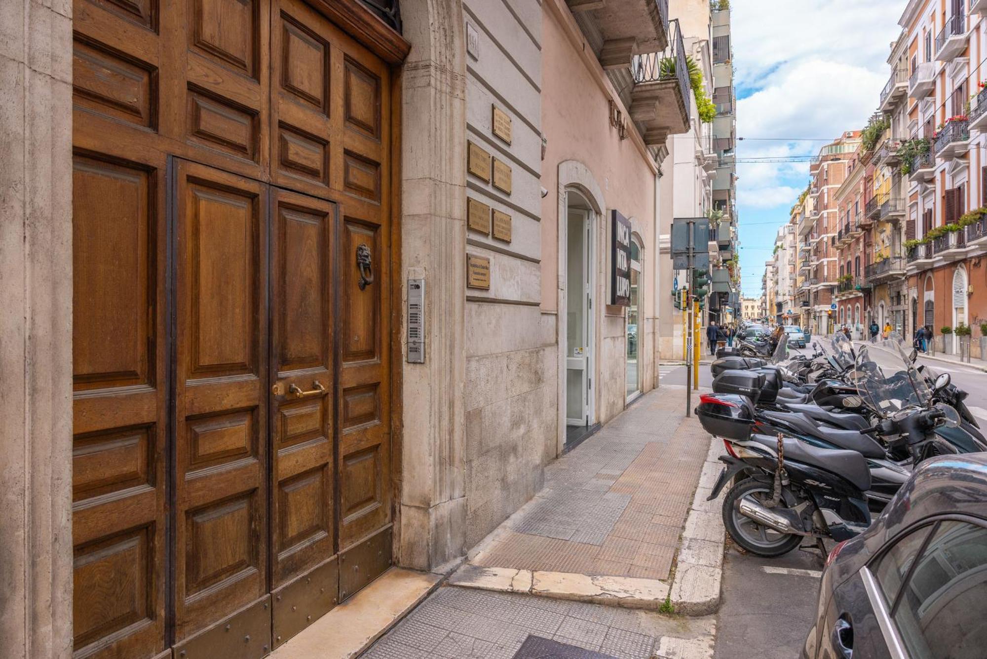 Chic House Apartamento Bari Exterior foto